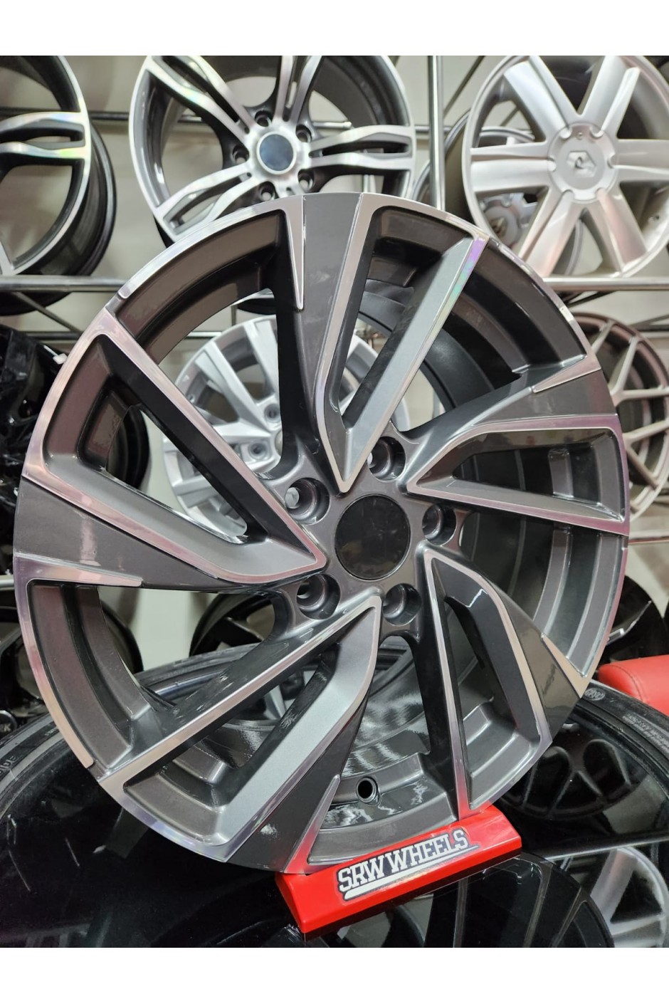 16 İnç 5X112 Seat Uyumlu Jant Gri-Metal Renk
